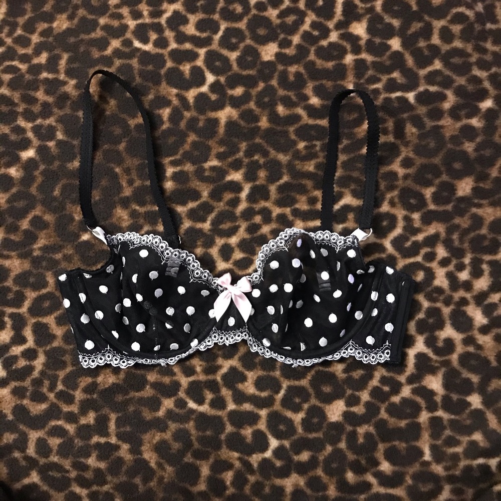 Victoria’s Secret bra